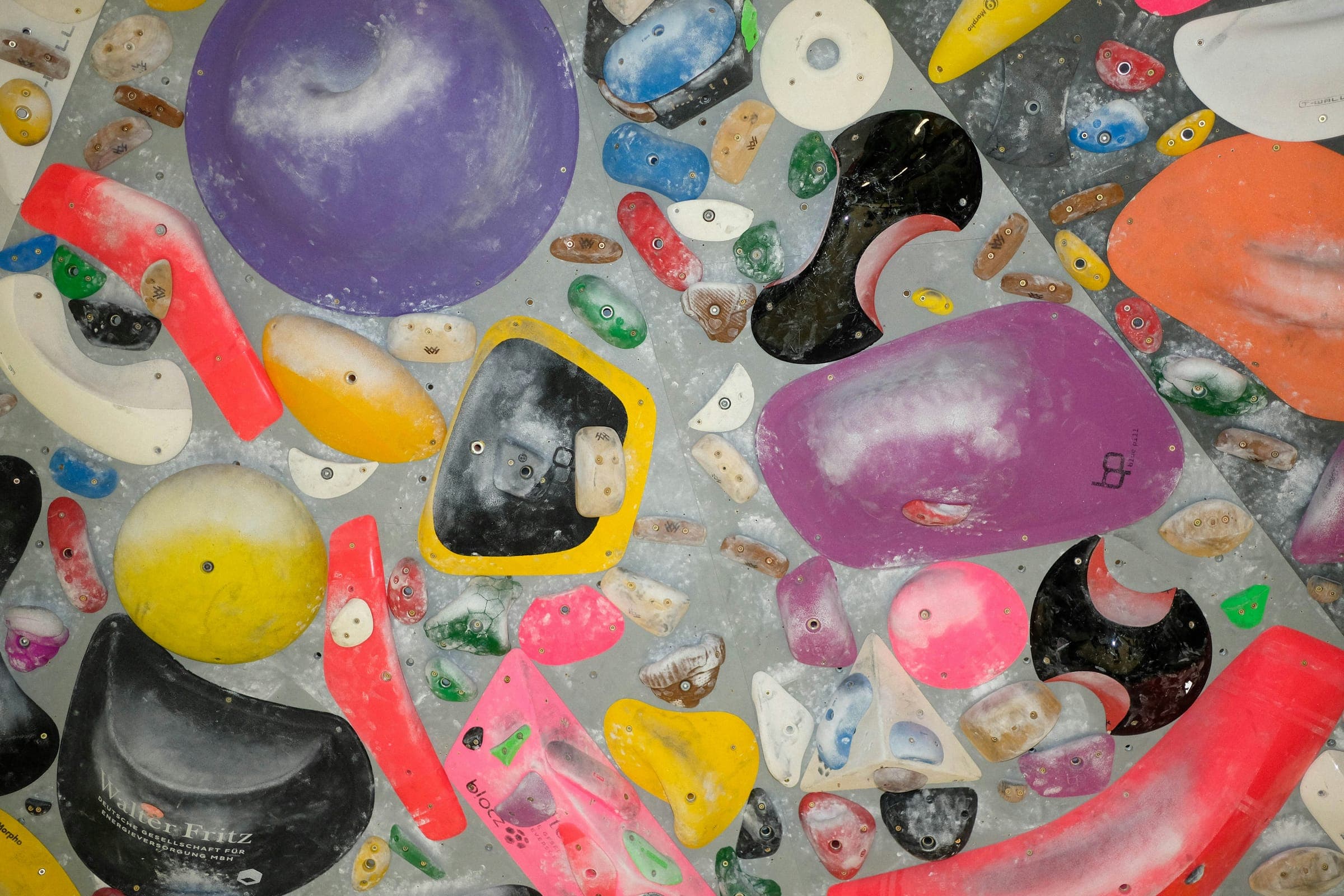 Indoor climbing wall